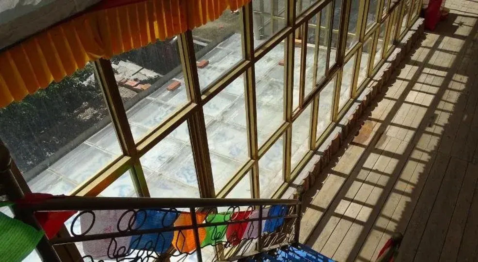 Calling Marmot Youth Hostel