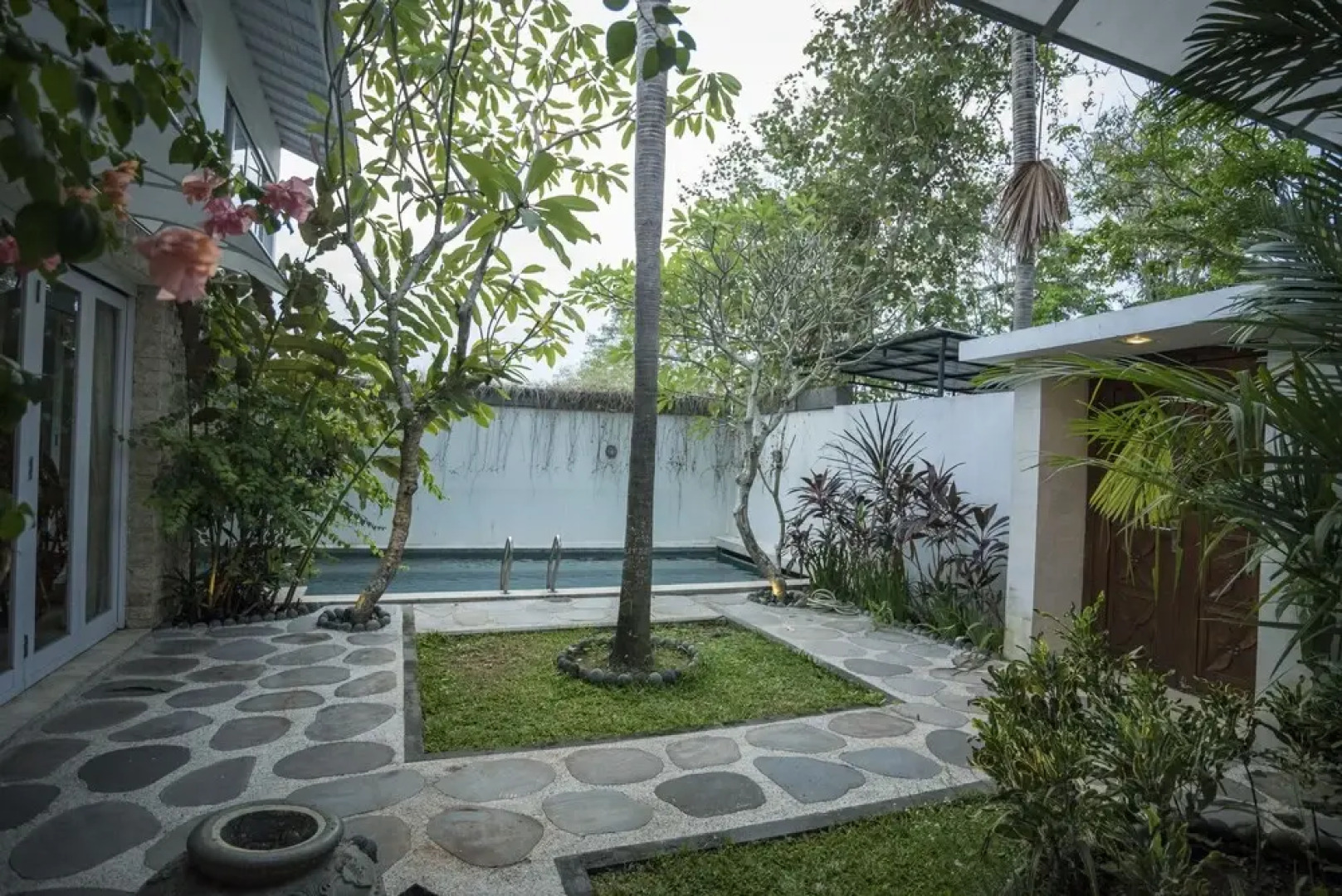 Canggu Beach Villa