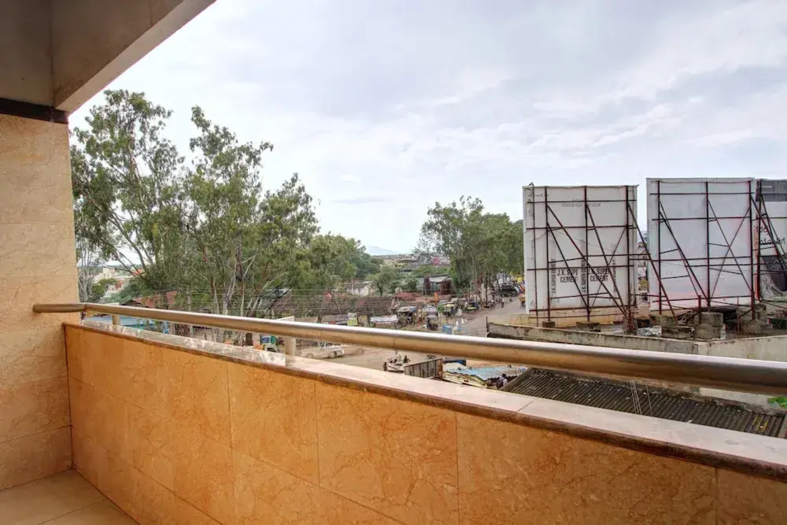 OYO 19957 Annapoorna Castle