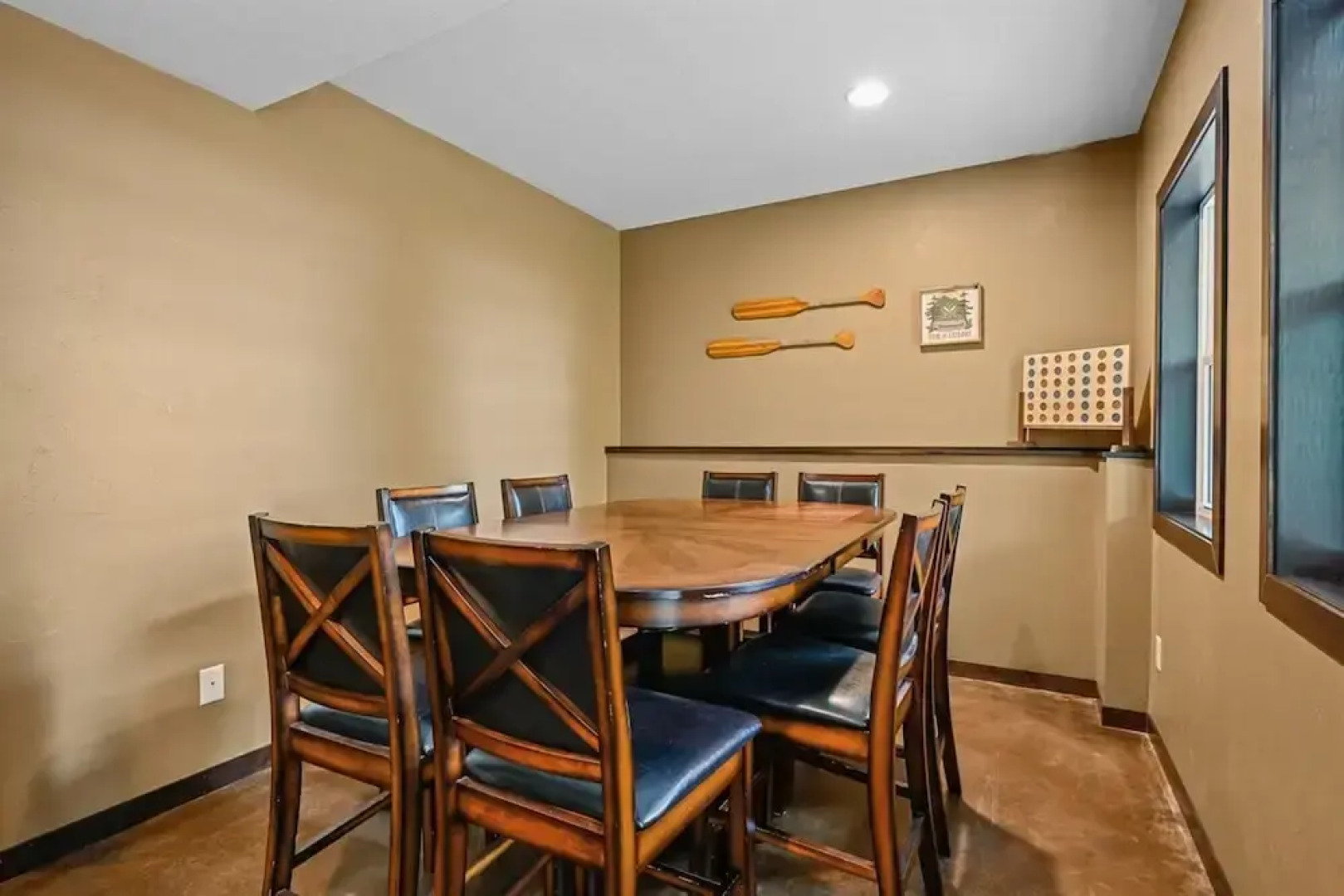 Tranquil Lakefront Oasis - Fire Pit Fishing BBQ