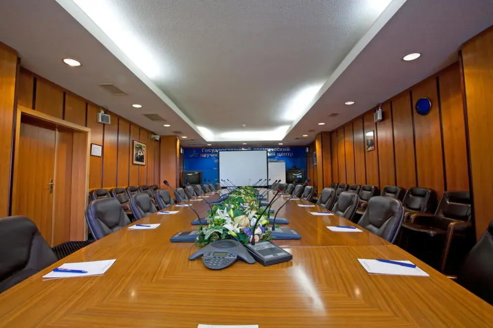 Отель Протон