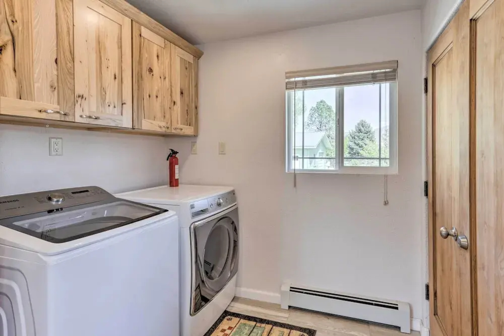 Picturesque Palisade Home: Mt Garfield Views!