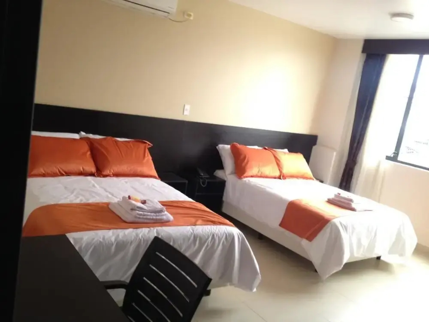 Amaron Hotel