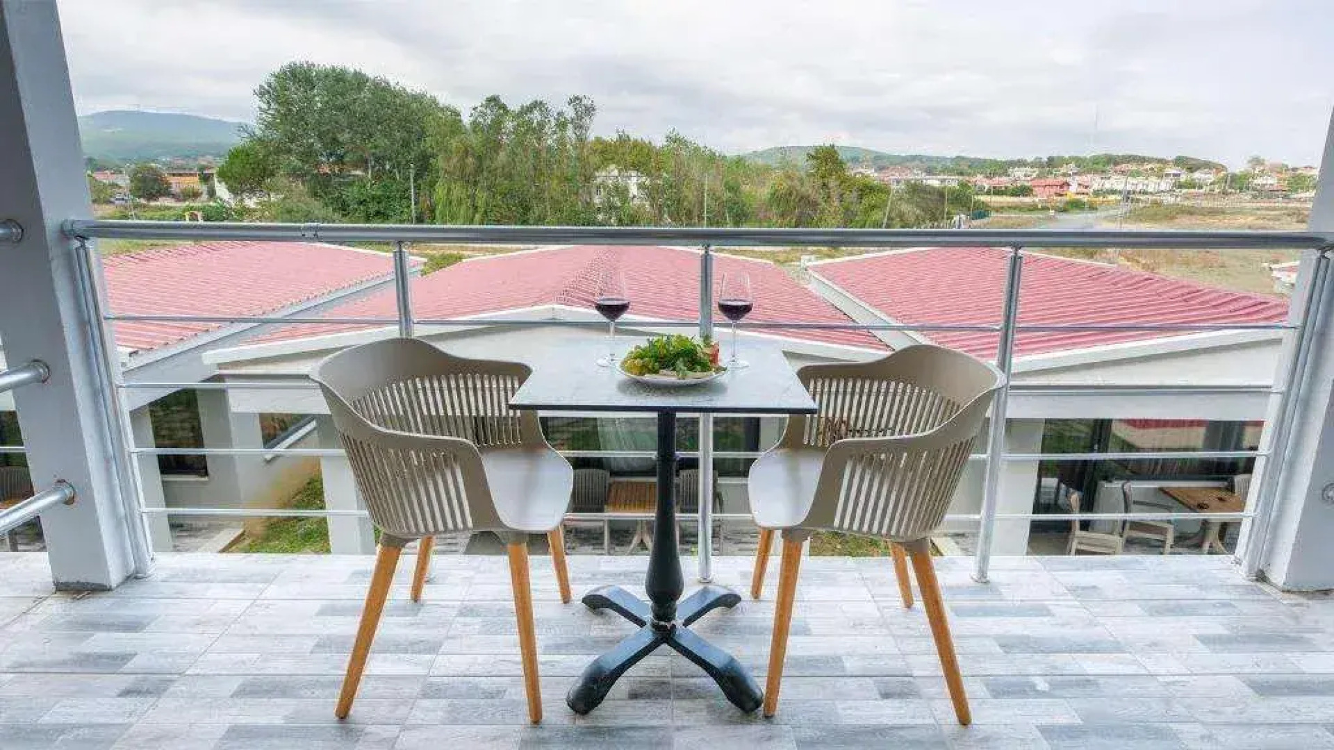 Yaliköy Deni̇z Otel