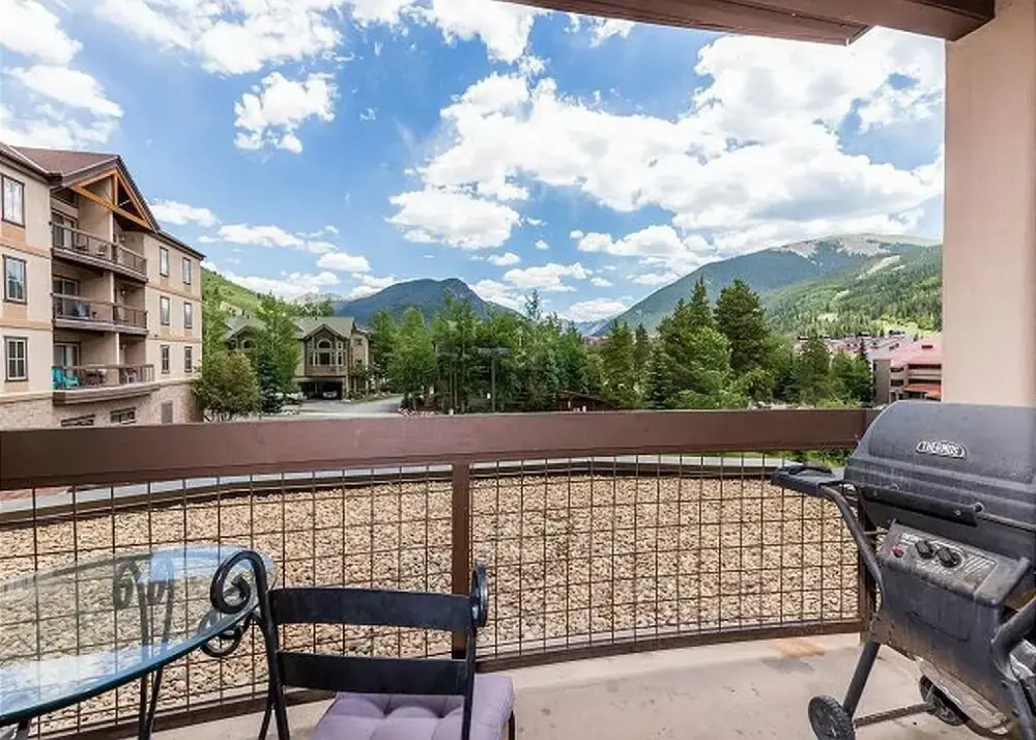 Oro Grande by Summit County Mountain Retreats