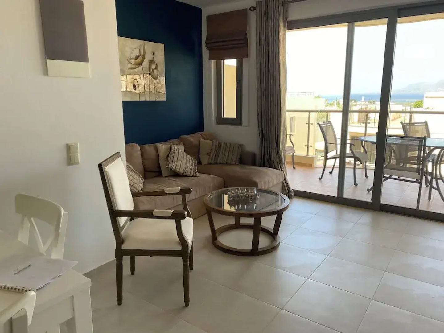 Elegant, Modern With Shared Swimming Pools