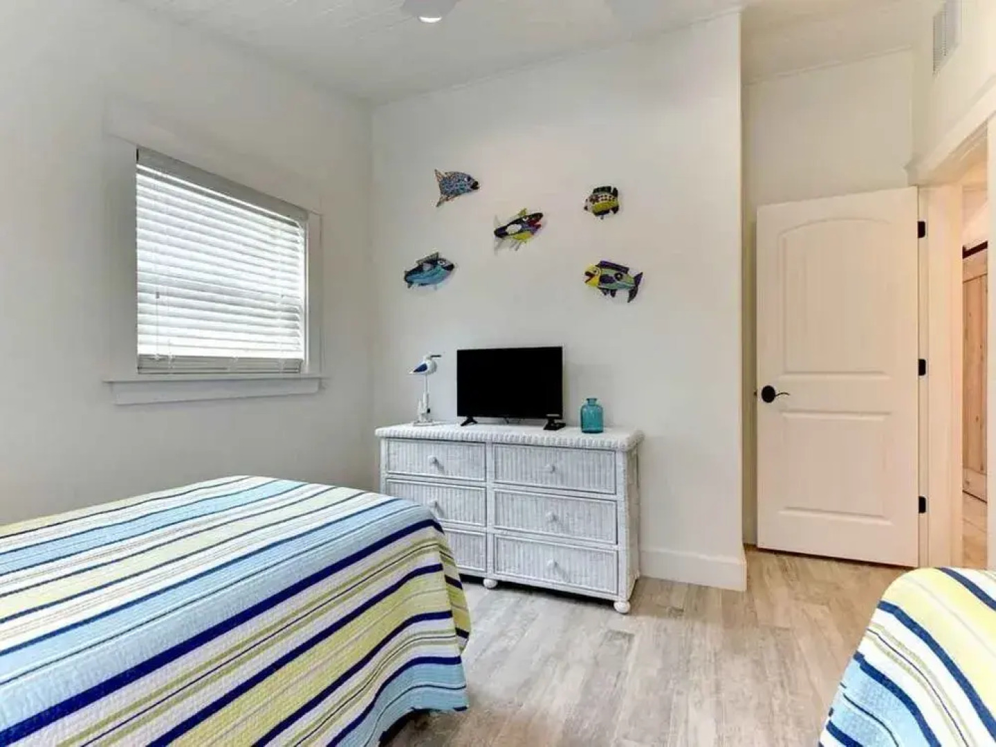 Beach Pearl 212 Archer Way by RedAwning