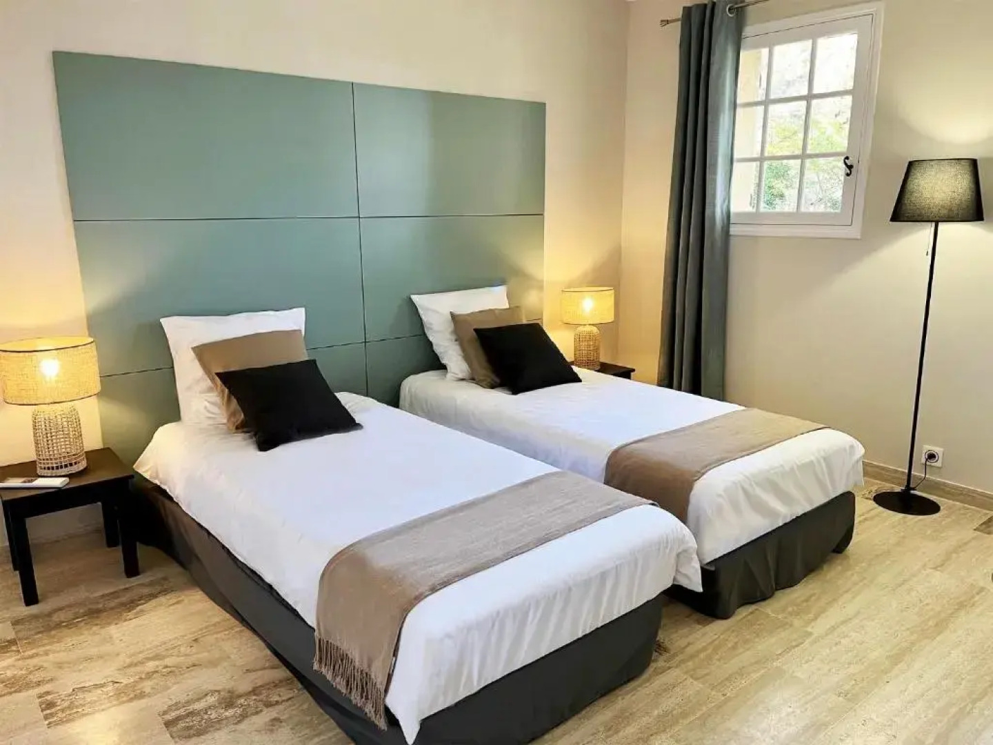 Les Hauts De La Riviera