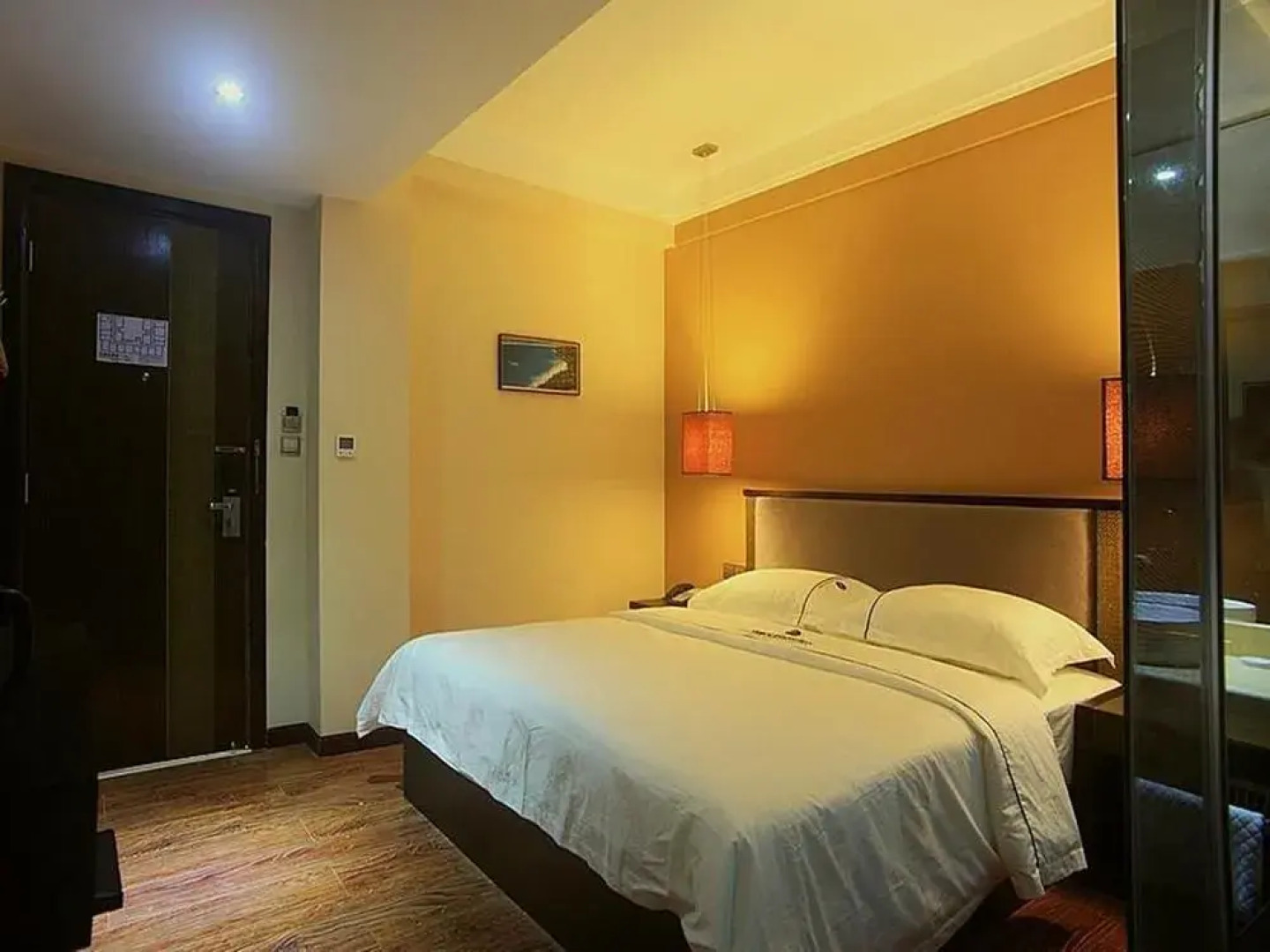 Beihai Camphor Garden Hotel