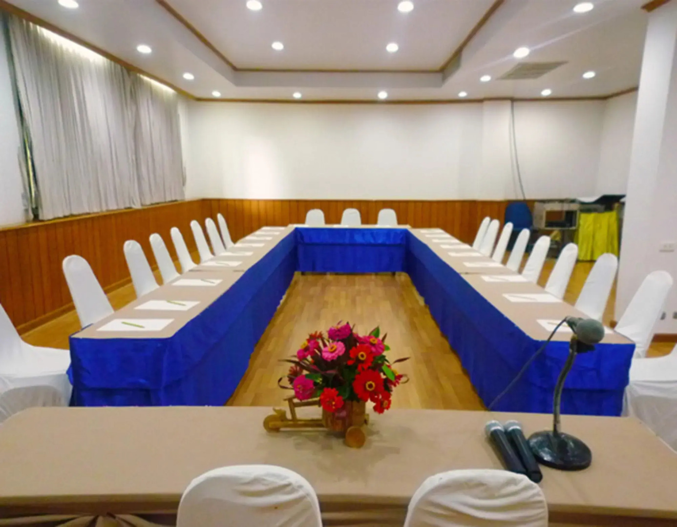 Muaklek Paradise Resort