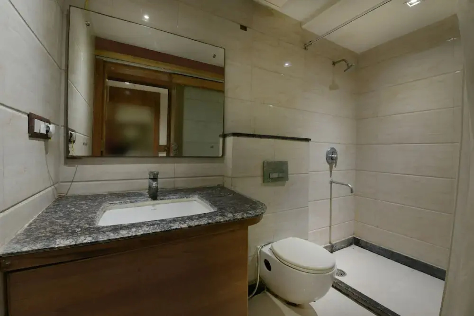 Hotel Lotus Paradise