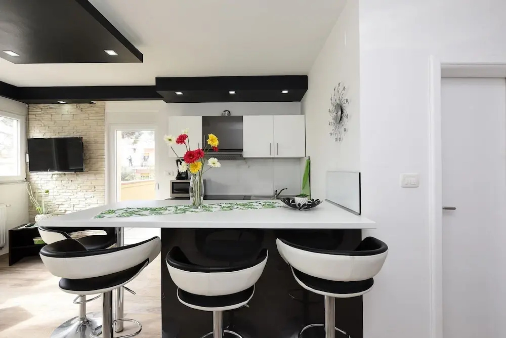 Holiday Apartments Yes Peace