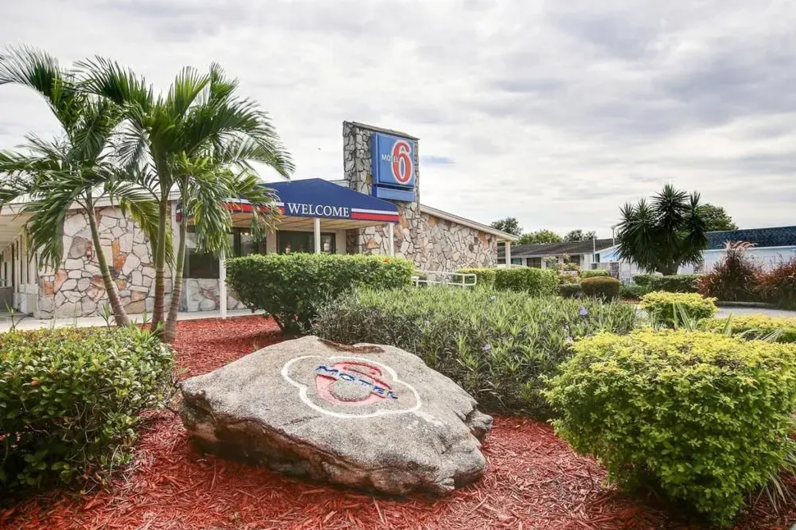 Motel 6 Palm Bay