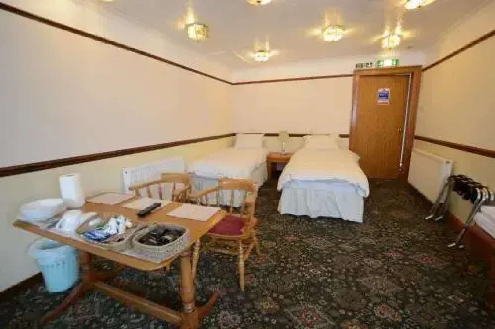 Torr House Premium Budget Central Hotel