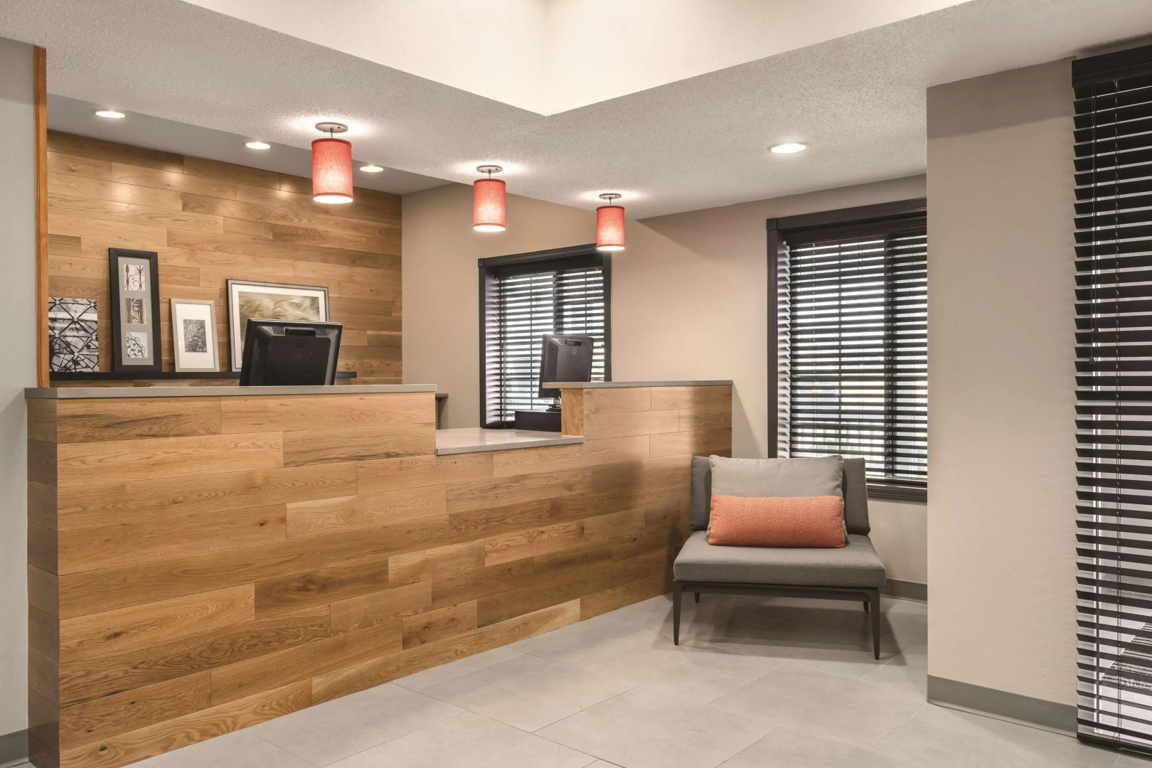 Country Inn & Suites by Radisson, Big Flats (Elmira), NY