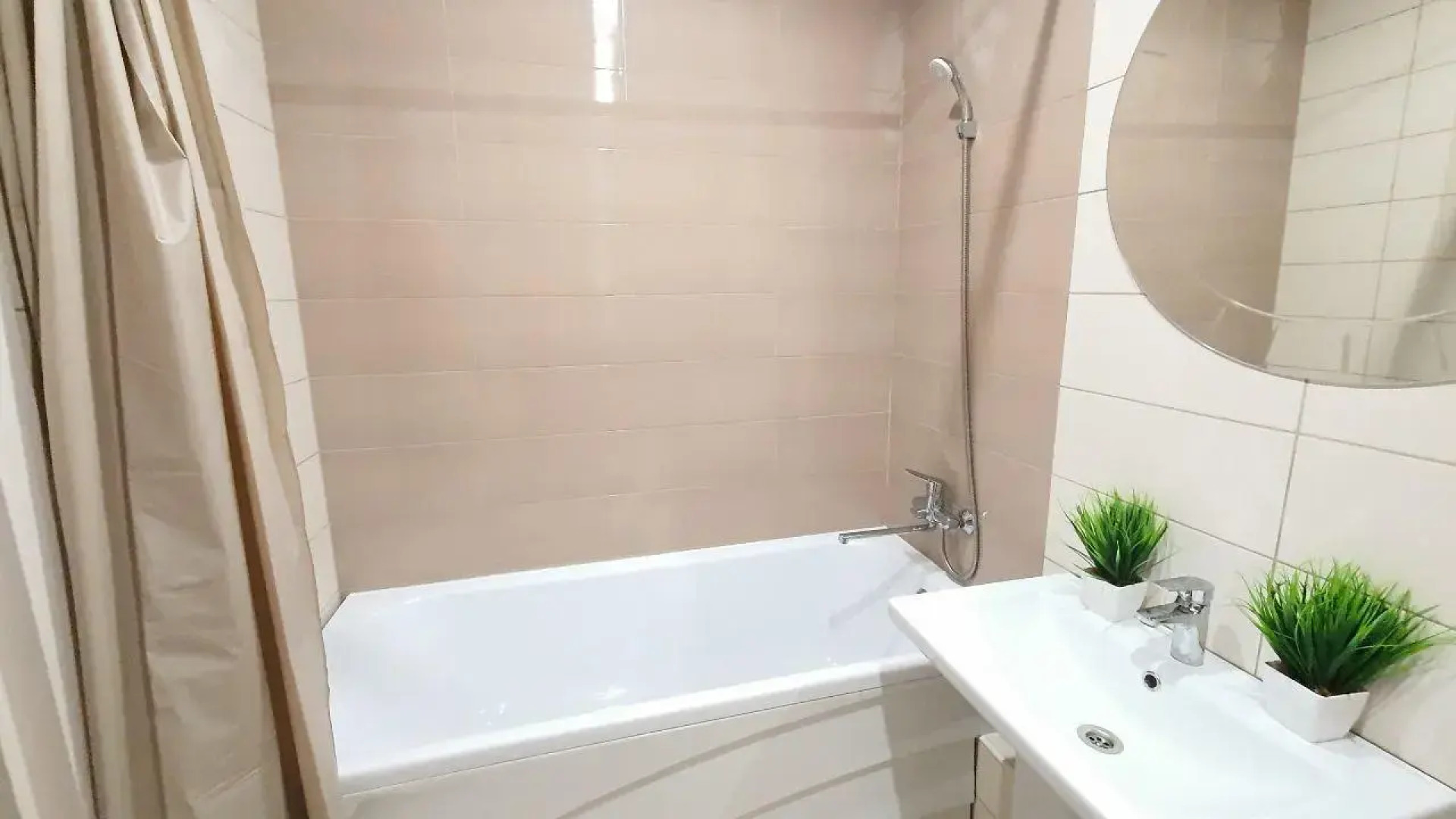 Апартаменты на улице Первоцветная 1