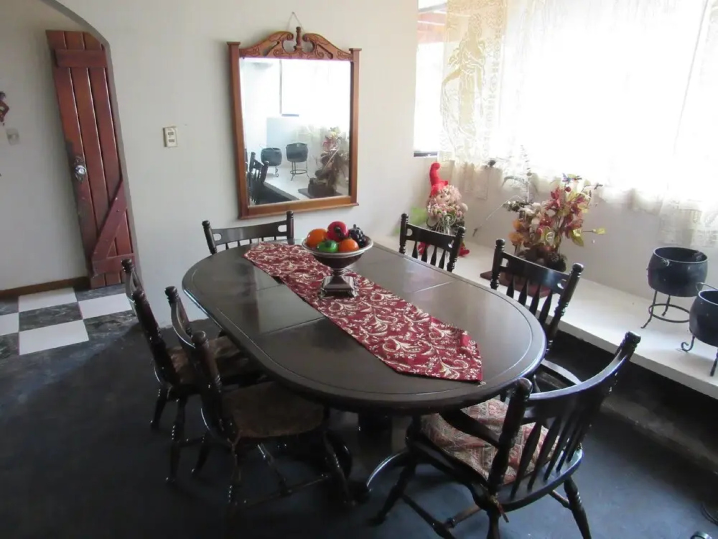 Maria Adelaida Hostal