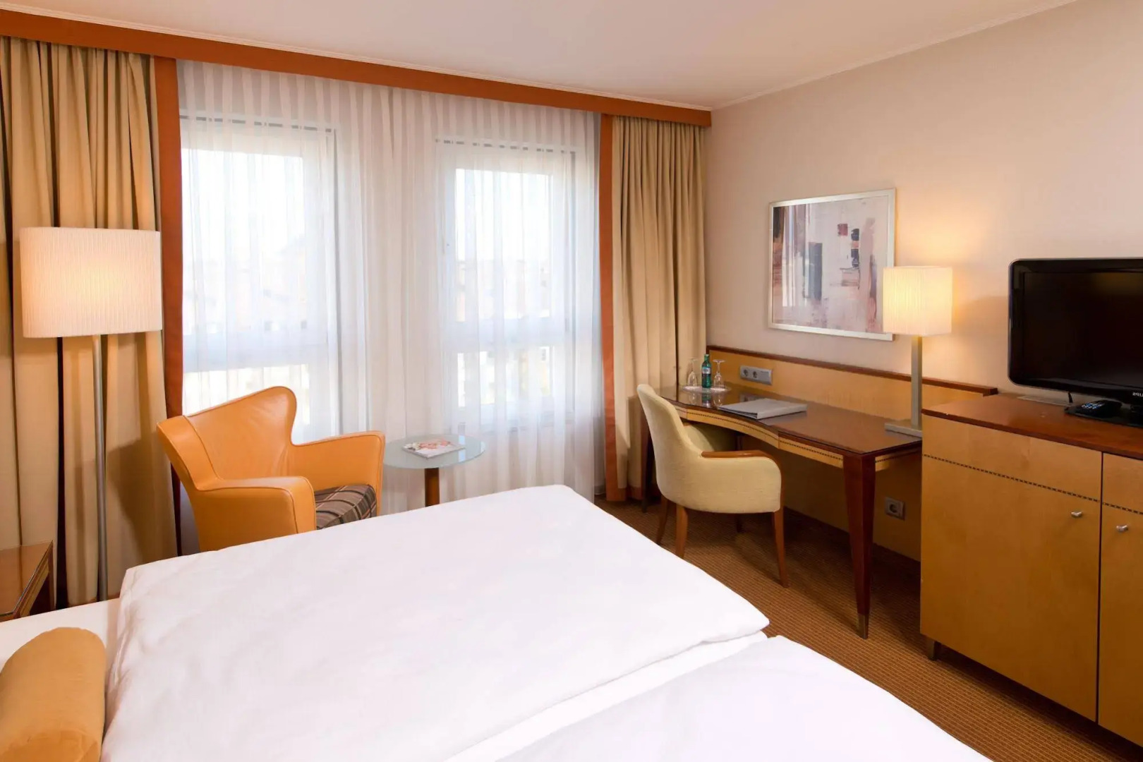 Отель The Q - Quadro City Hotel