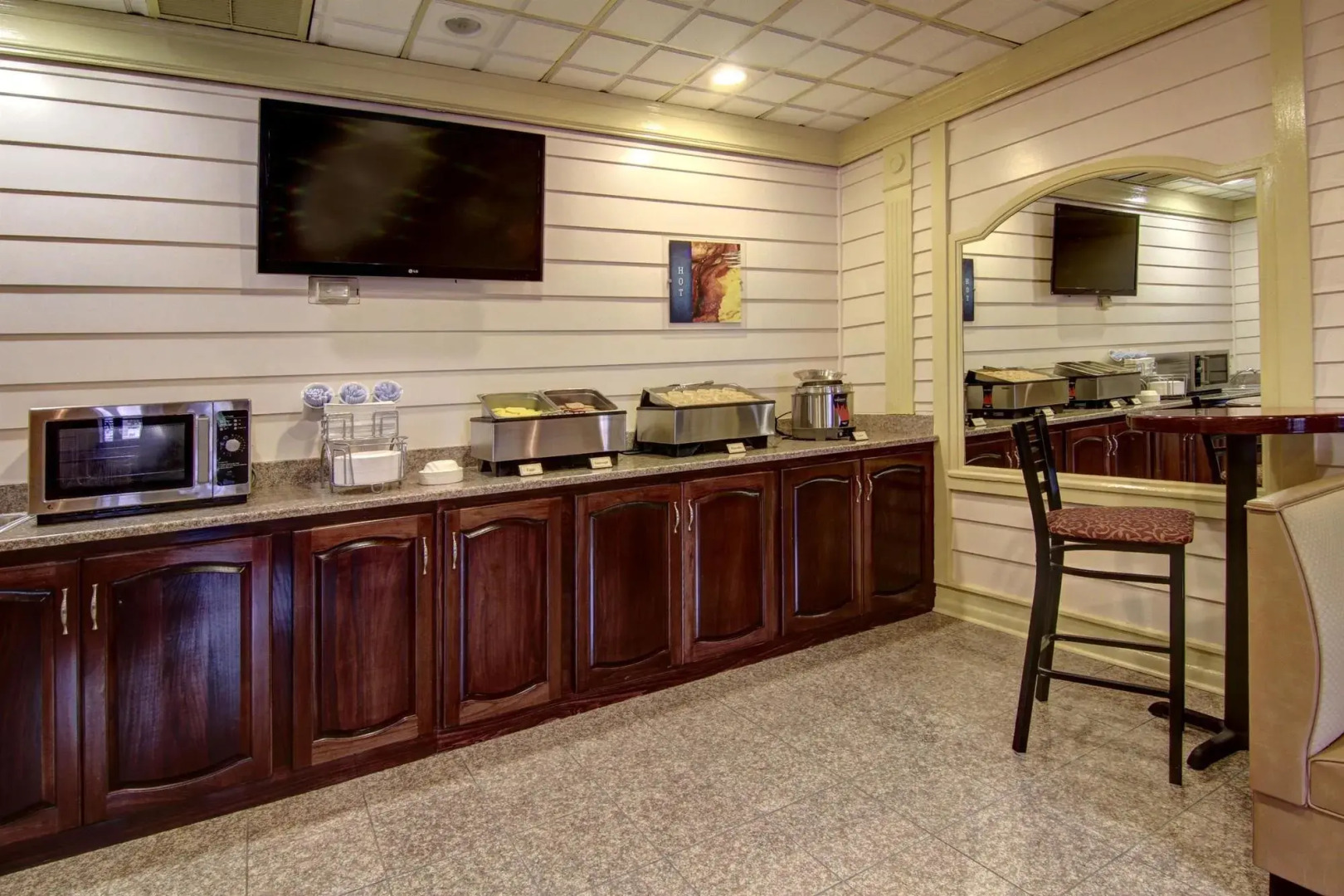 Best Western Riverside Inn