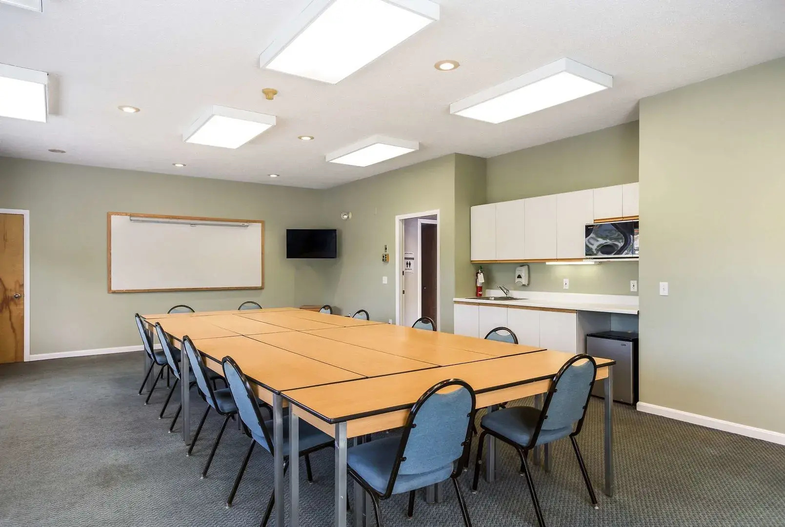 Rodeway Inn Gorham Riverside