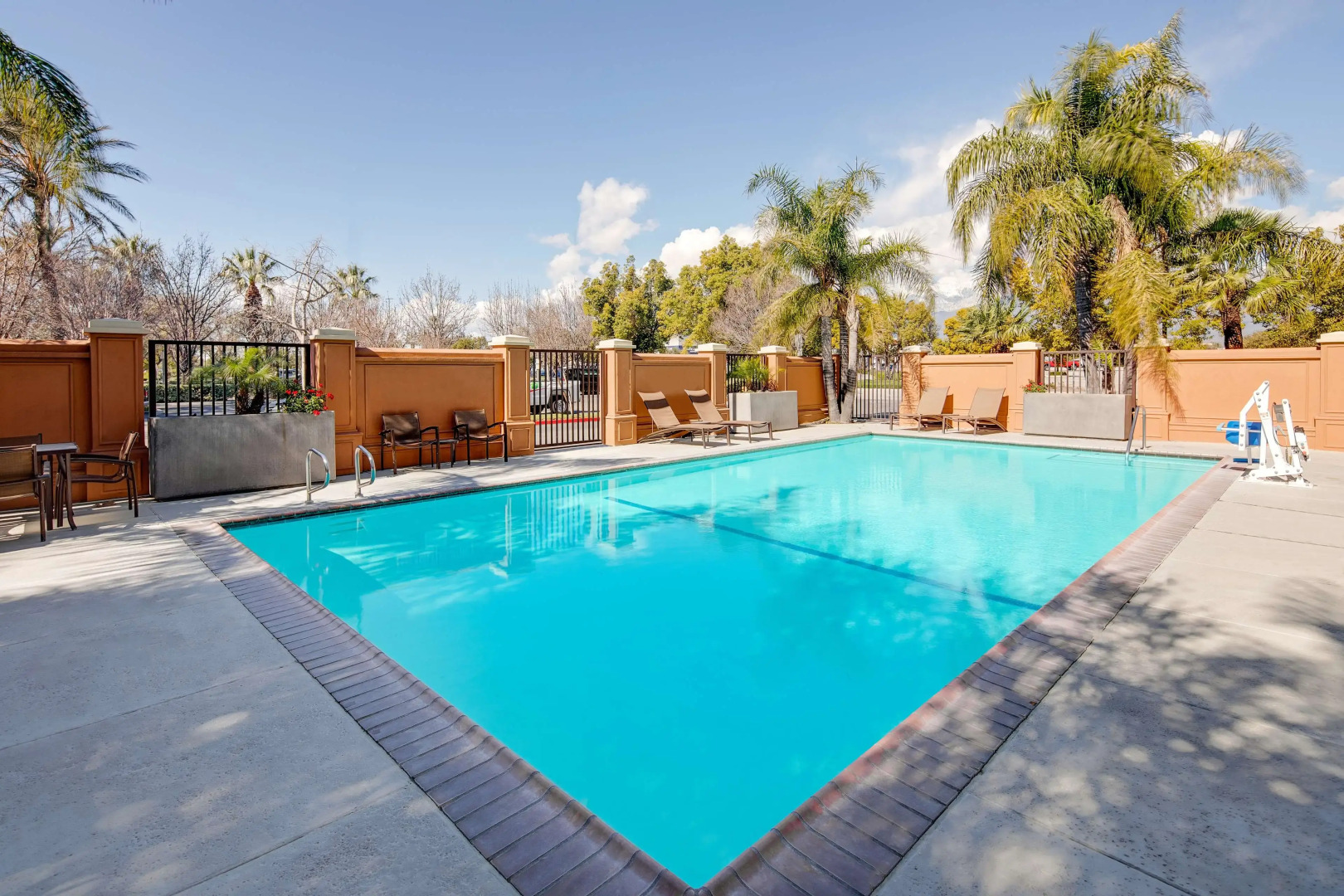 Hyatt Place Ontario / Rancho Cucamonga