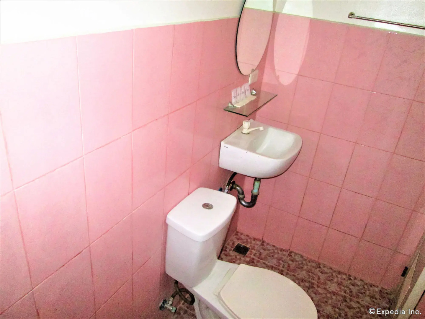 St. Nicolas Inn CDO City Center