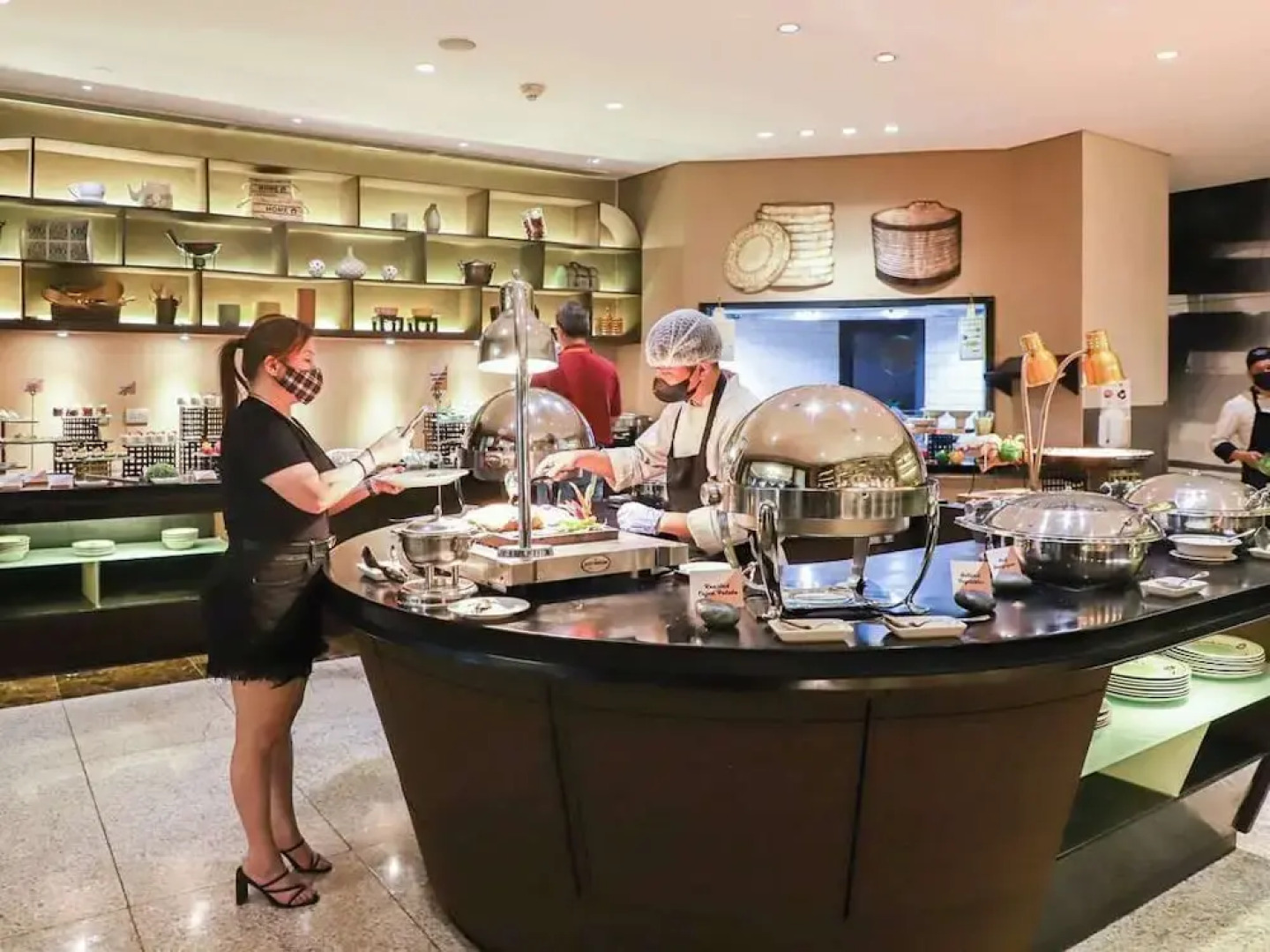 Oakwood Premier Joy~Nostalg Center Manila