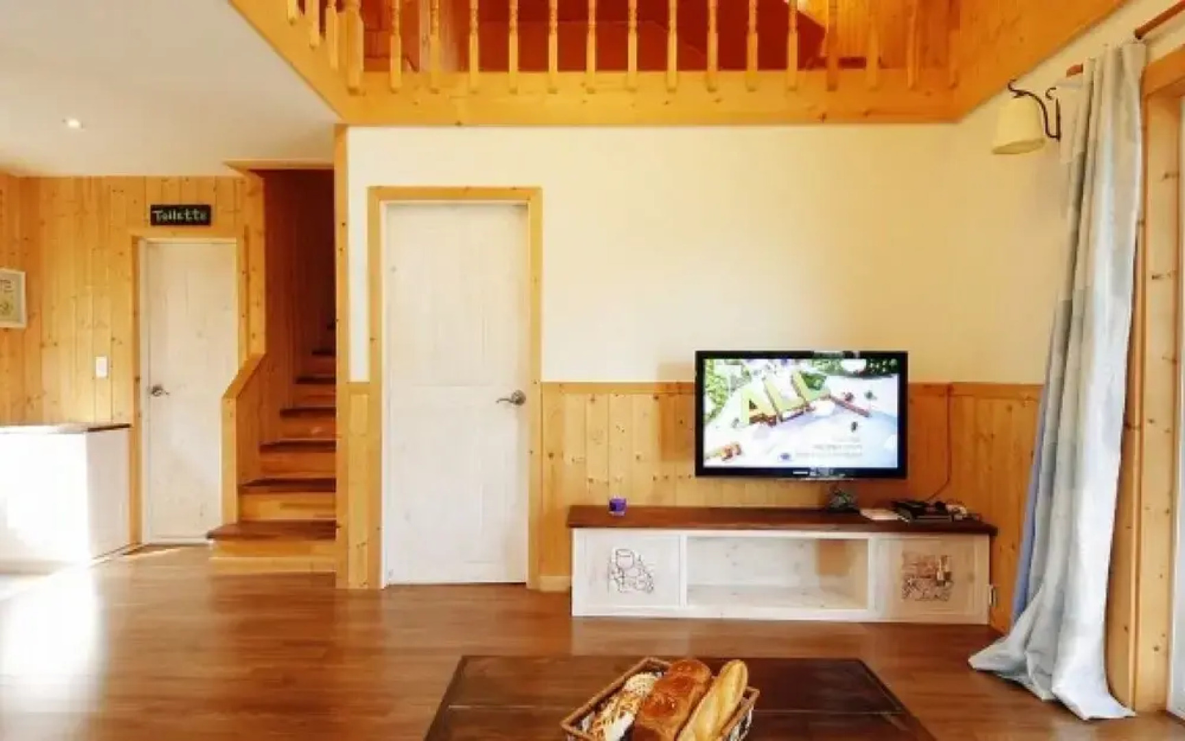 Chunwangbong Pension