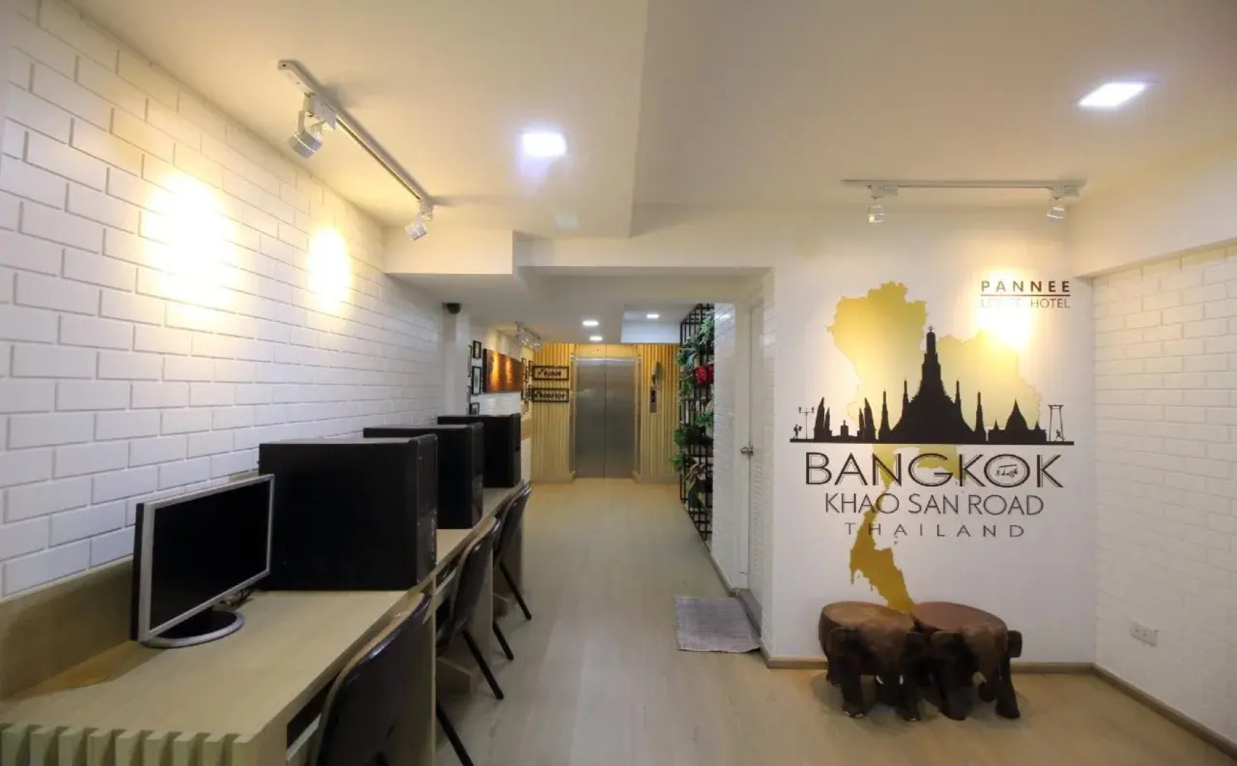 Pannee Lodge Khaosan (SHA Plus)