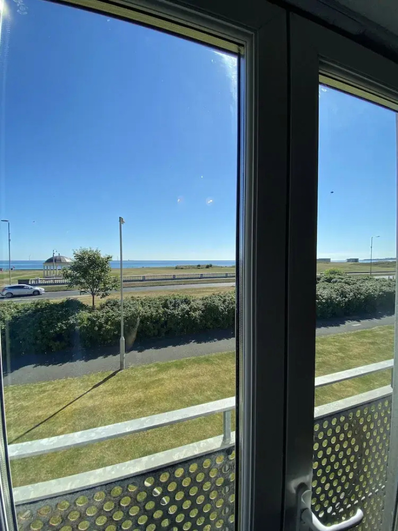 Modern 2 Bed Apartment on Northumberland Coastline