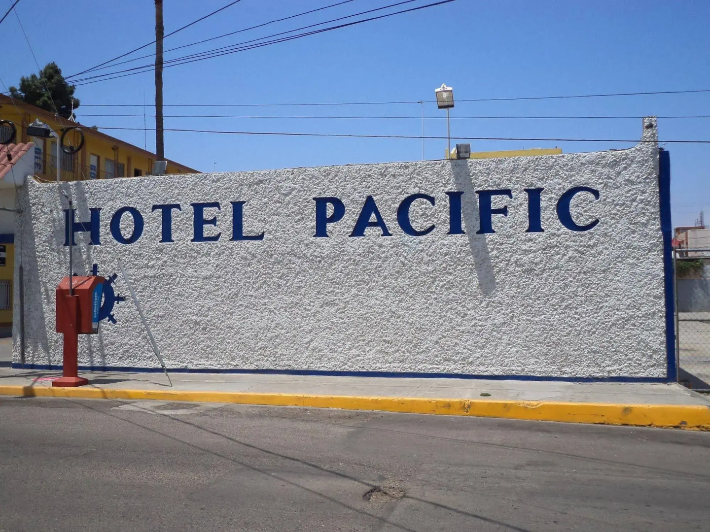 Hotel Pacific