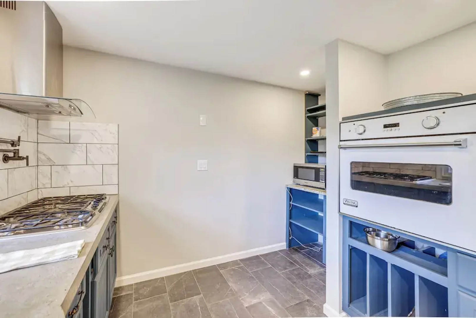 4 Mi to Dtwn: Home w/ Fire Pit in Greenville