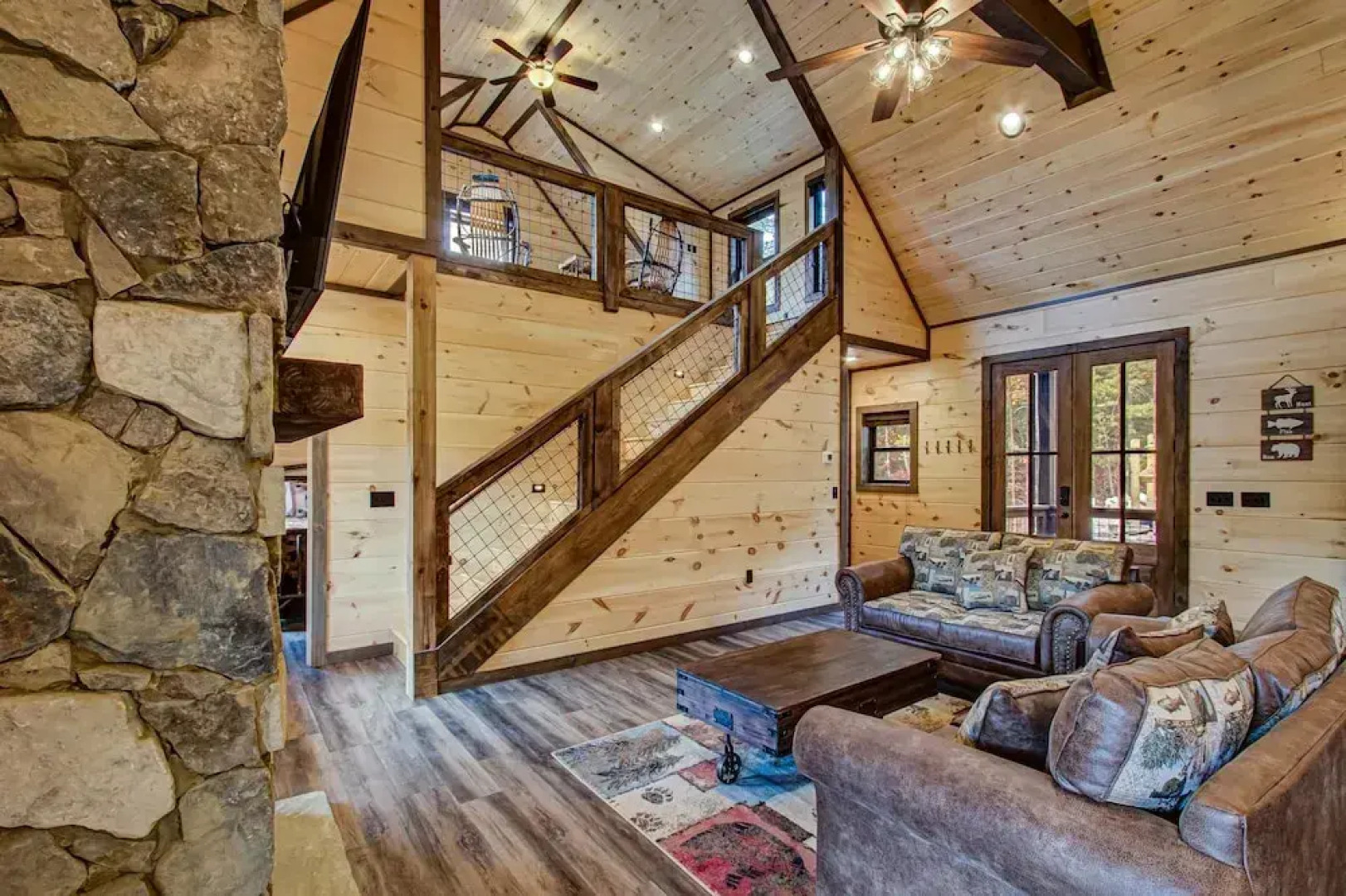 Honey Bear Hill #326