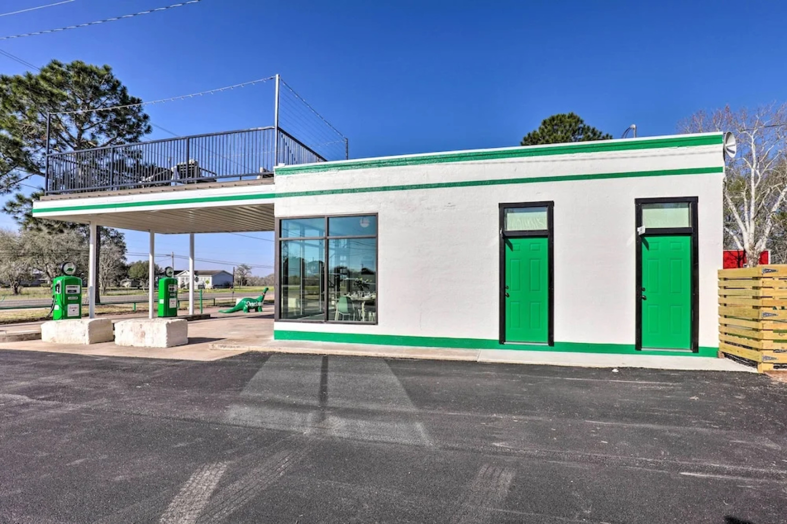 Unique Texas Home in Converted Gas Station!