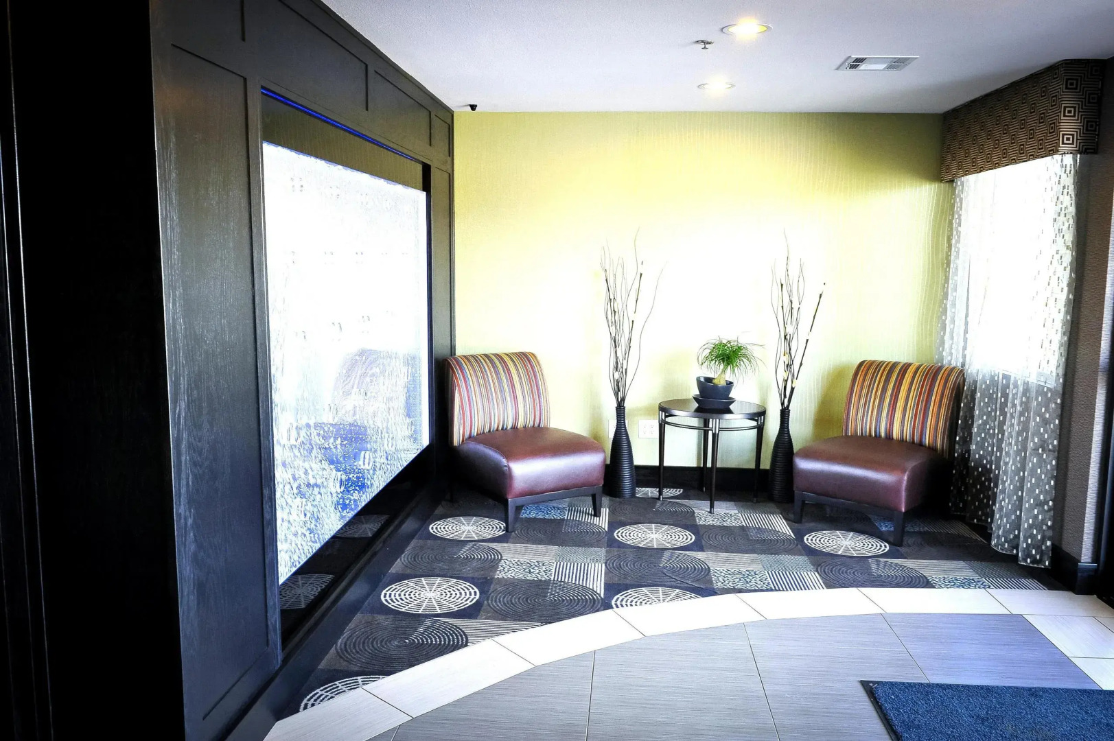 Best Western Plus Arlington North Hotel & Suites