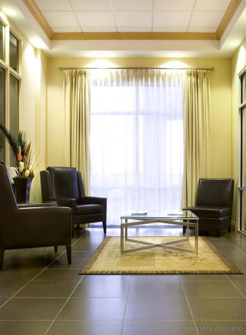 Cambridge Hotel and Conference Centre