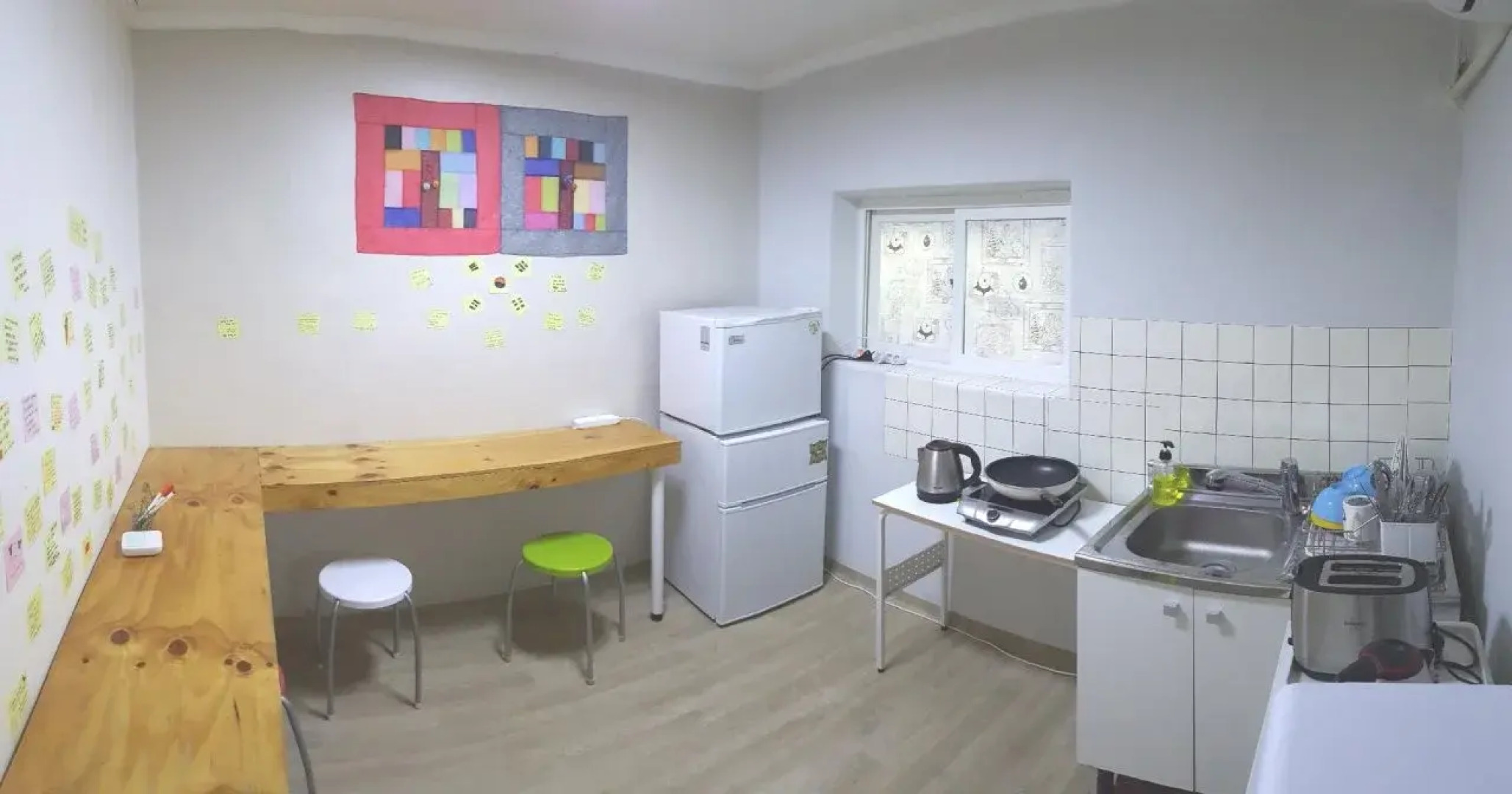 Dongdaemun Neighbors