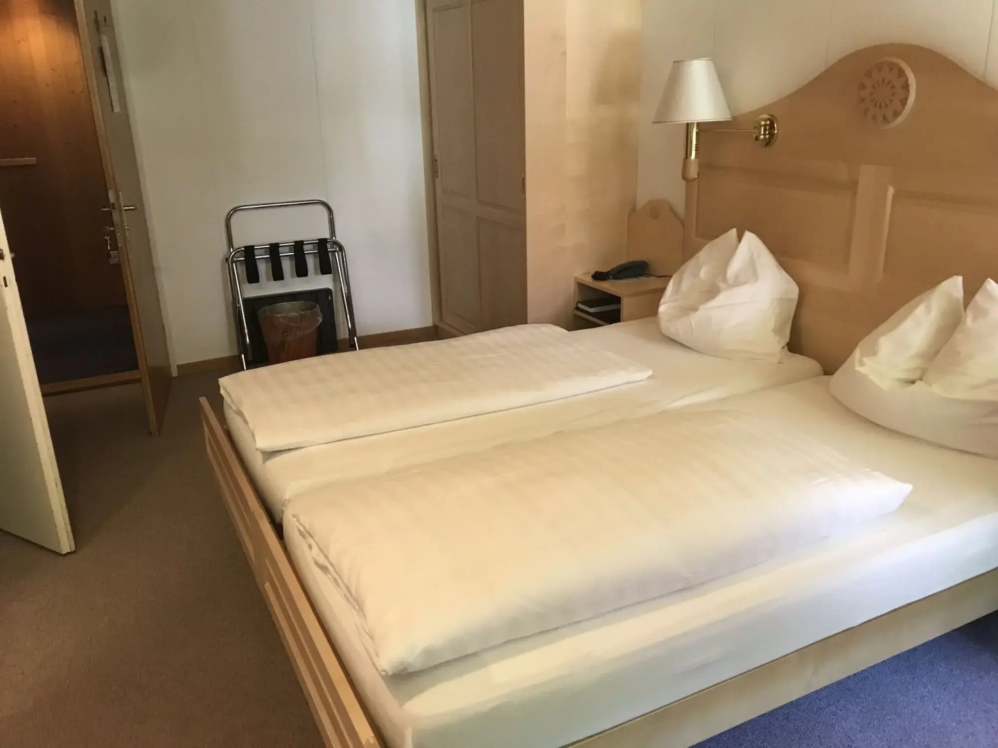 Hotel Bellevue - Traditional Swiss Hideaway