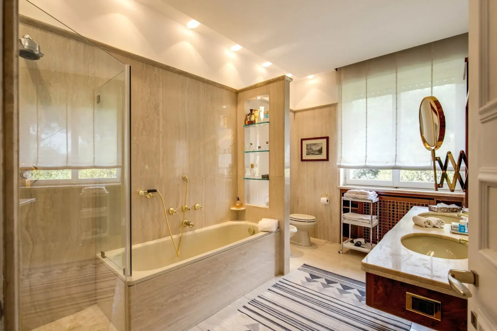 La Gaura Guest House