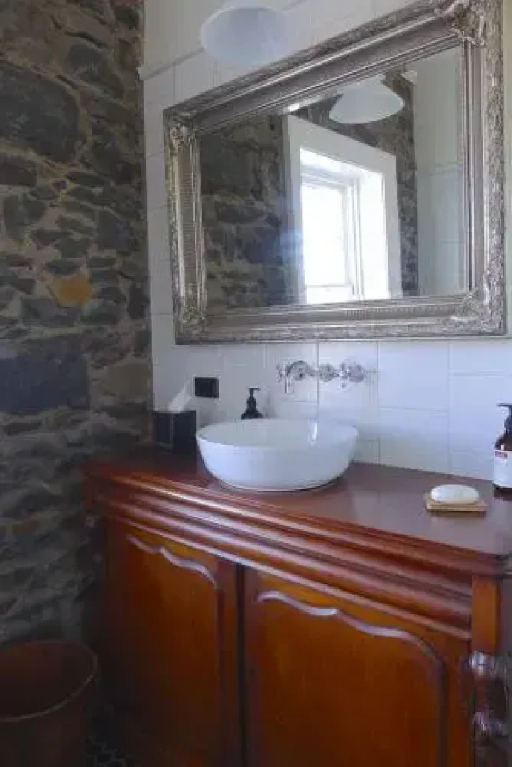 Elephant Bridge Hotel