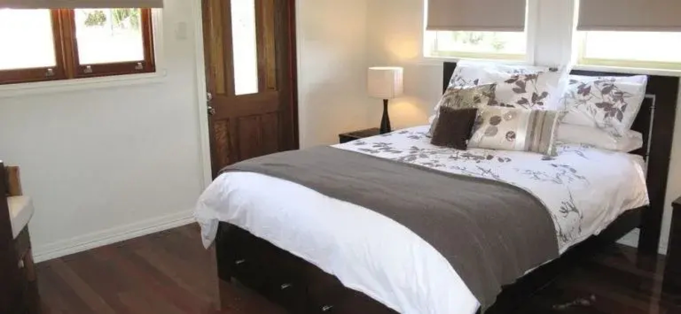 Jacaranda Creek Farmstay & B&B