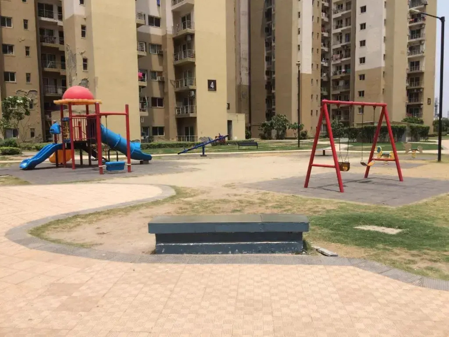 Independent Charming Studio with balcony Urban view