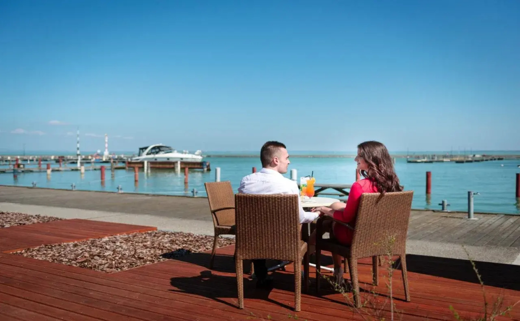 Hotel Yacht Wellness & Business