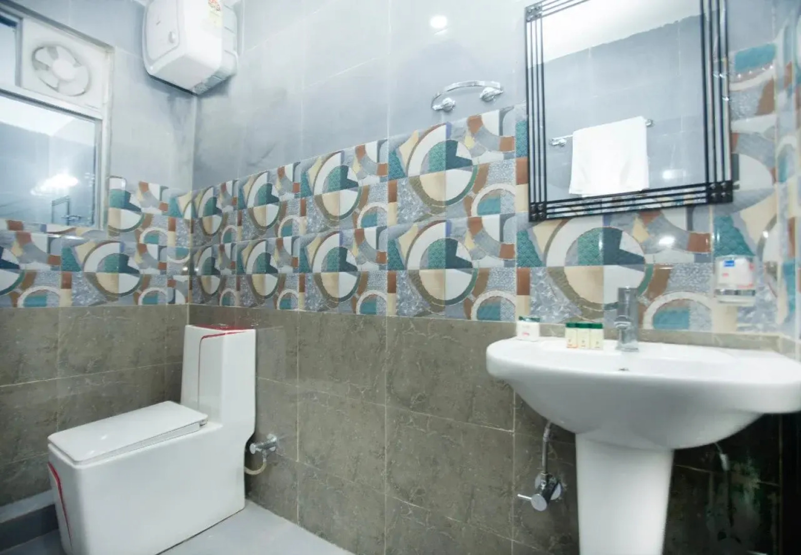 OYO 347 Hotel New Atithi