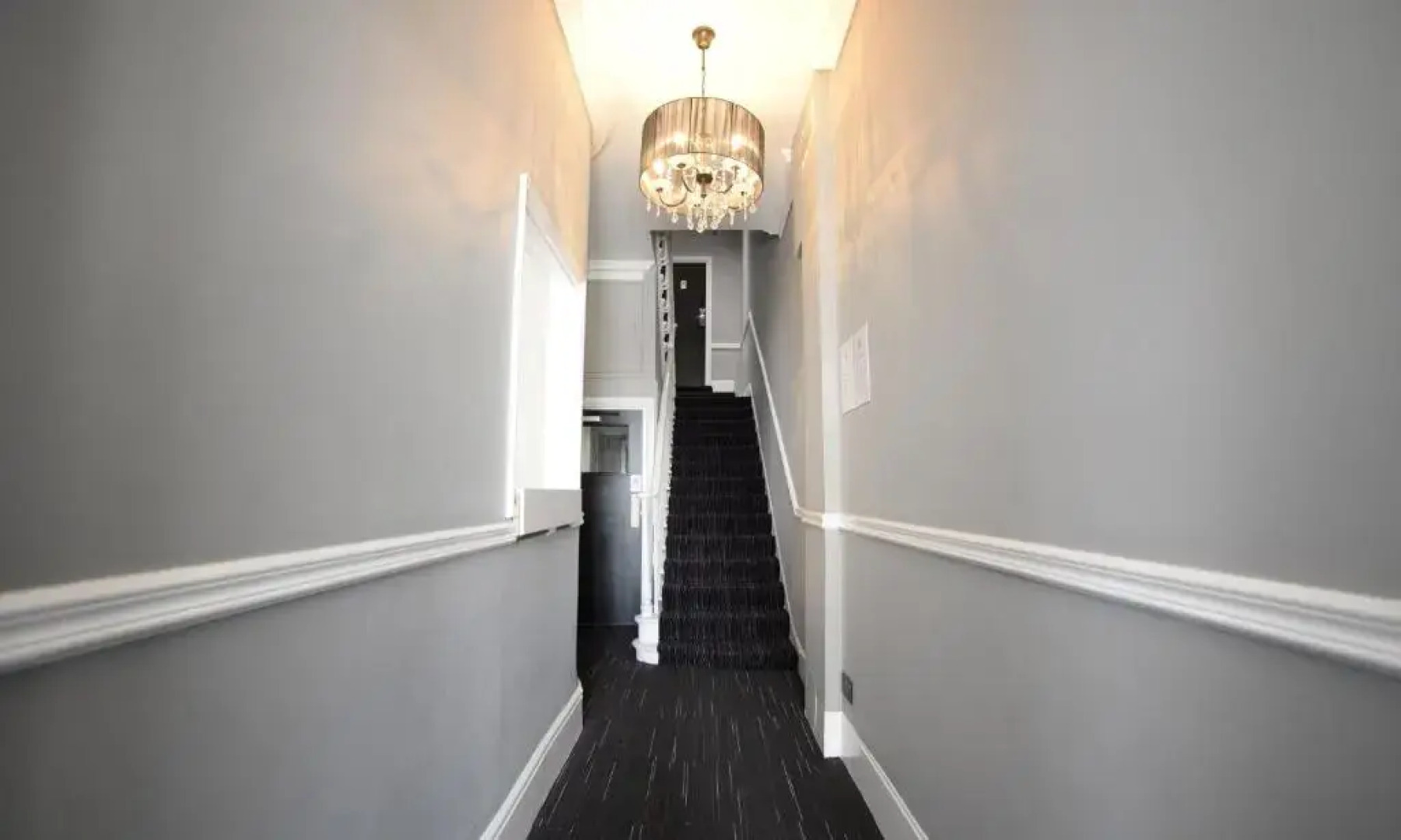 Airways Hotel London