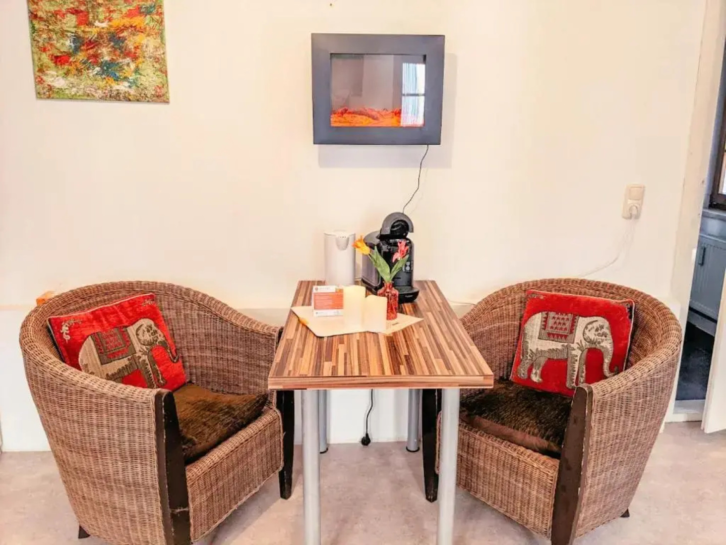 Idyllische Erholung - Sauna, Garten, Pool & Fluss - Zi1