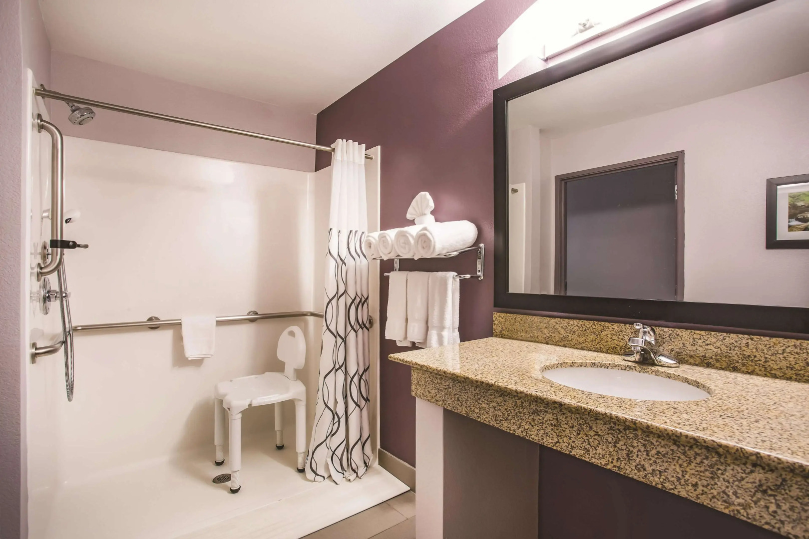 La Quinta Inn & Suites by Wyndham Russellville