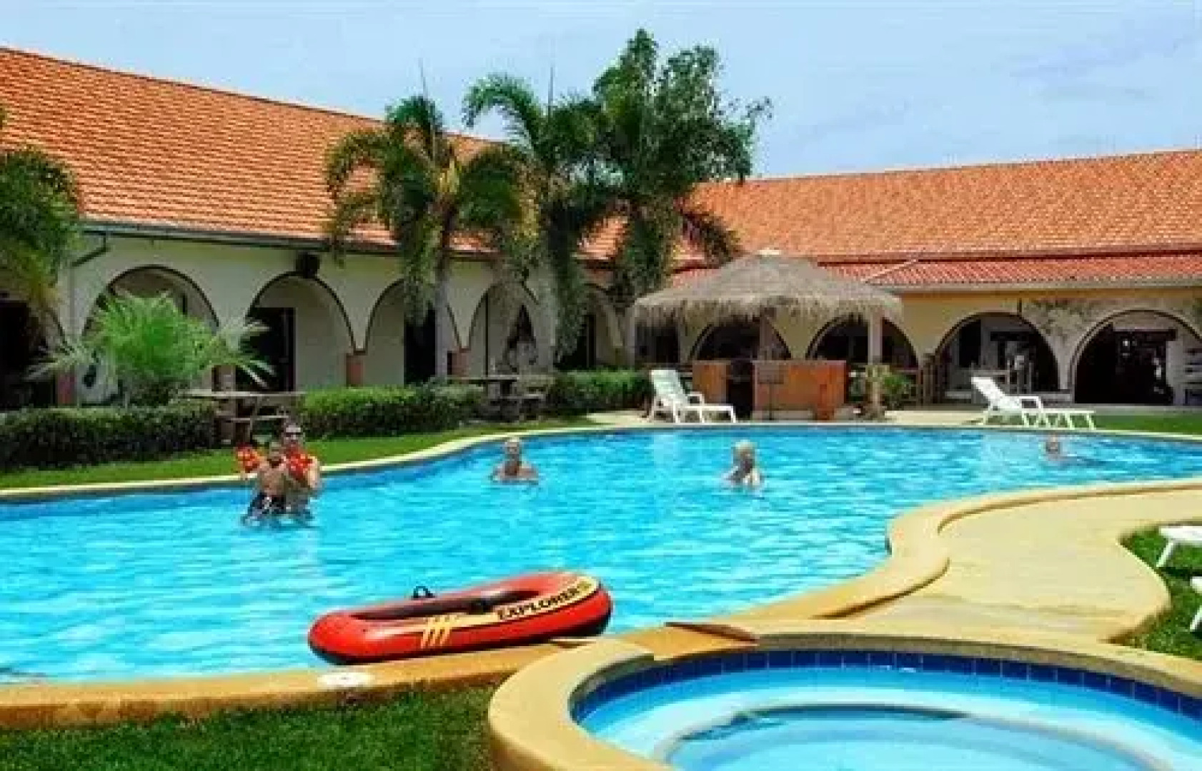 Getaway Resort Lake Mabprachan Thailand