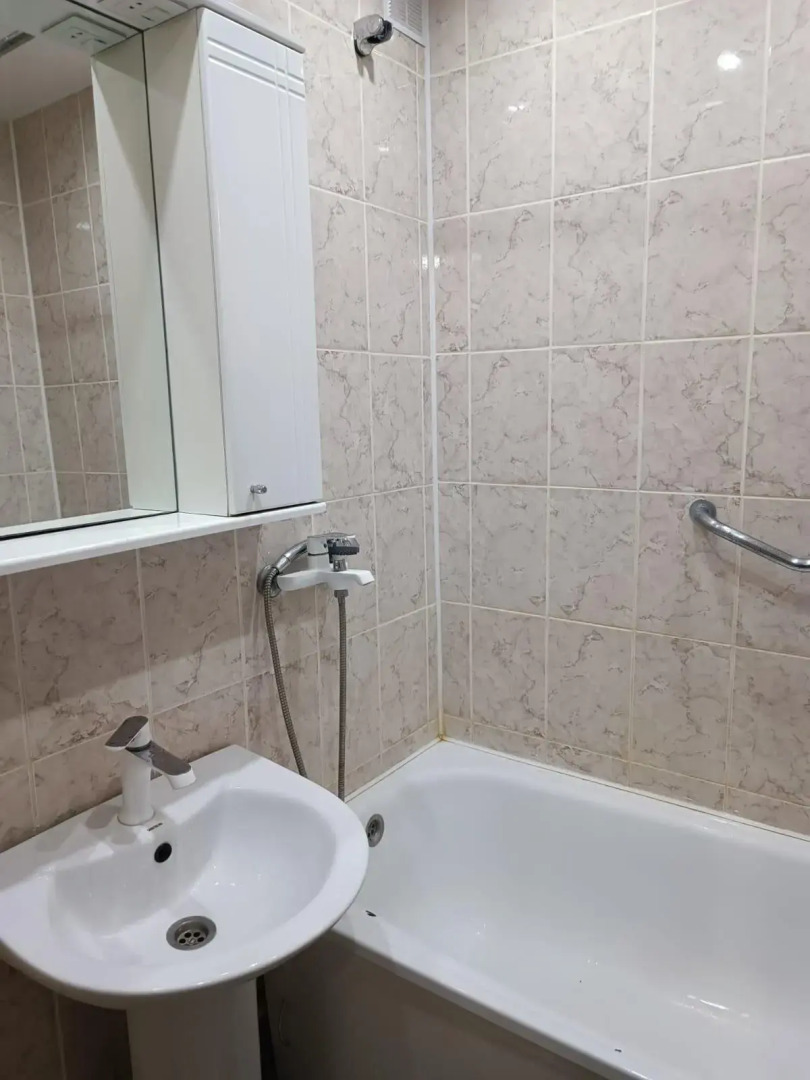 Апартаменты на проспекте Нефтяников 111Б