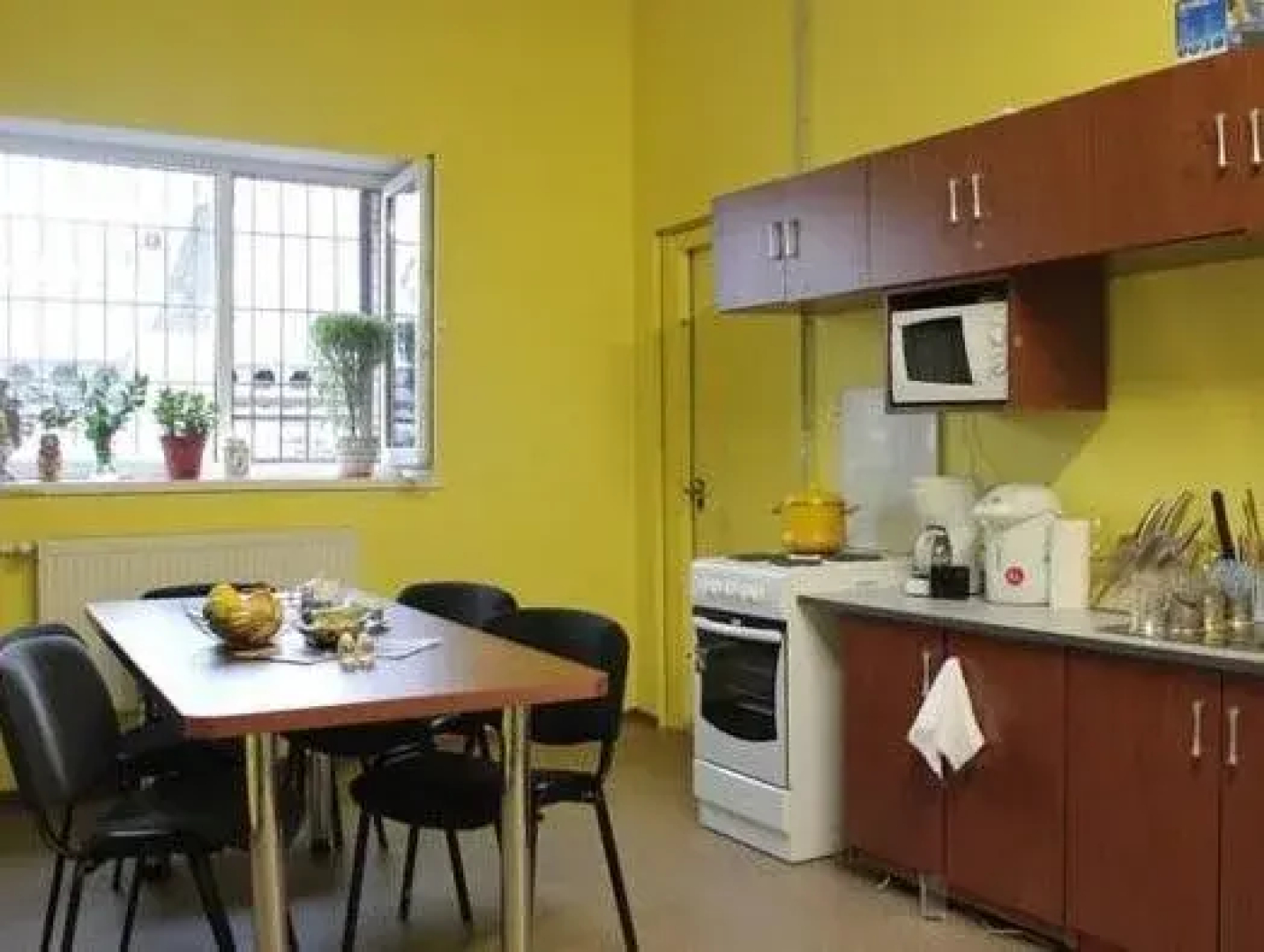 Party Train Hostel